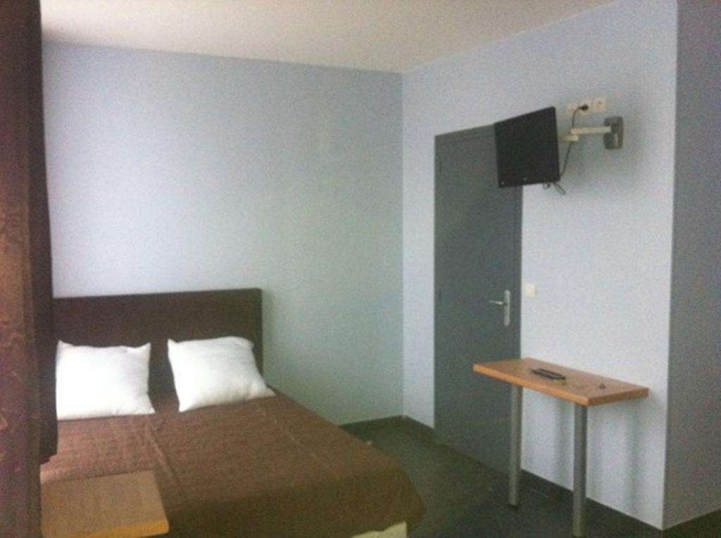 Hotel Moderne น็องแตร์ ภายนอก รูปภาพ